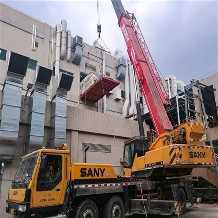 香洲租赁大型汽车吊，助力工程项目高效进行