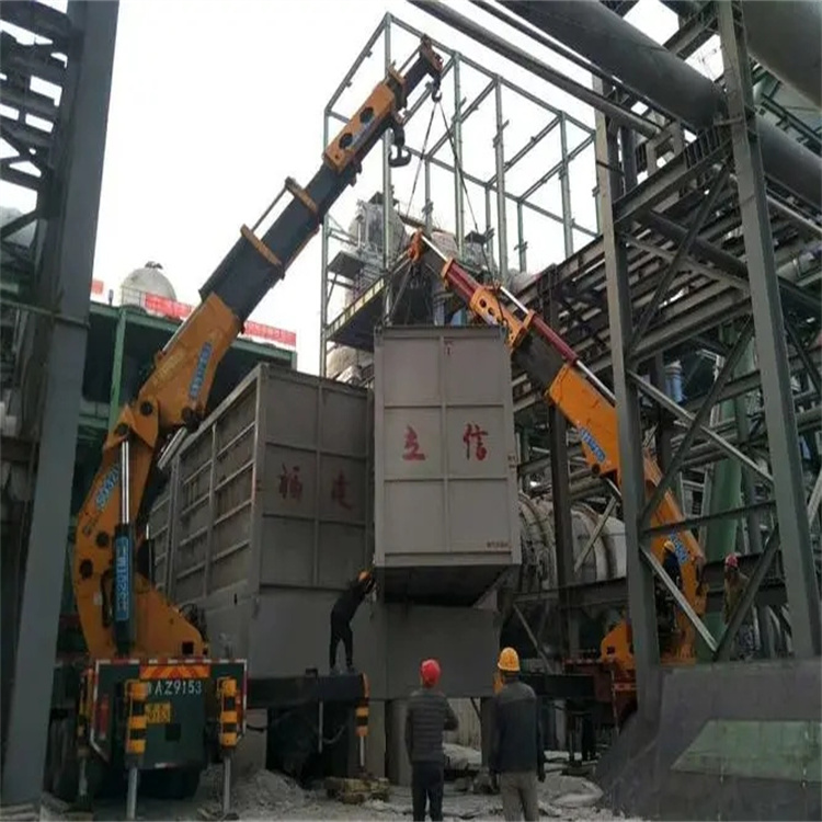 香洲折臂吊车租赁电话