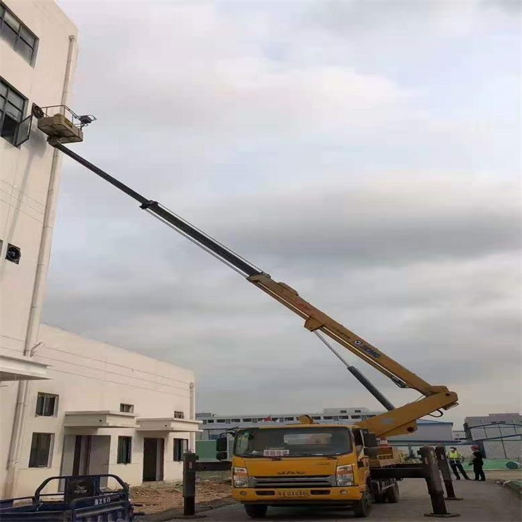 香洲附近高空车出租|市政施工/设备安装专用|随叫随到|亿立达设备租赁