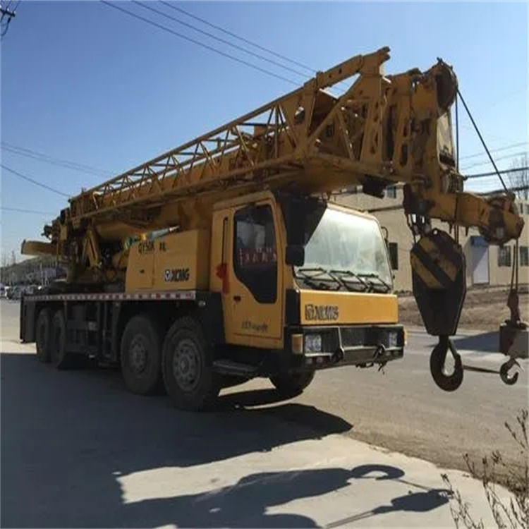 香洲哪里有专业吊车出租